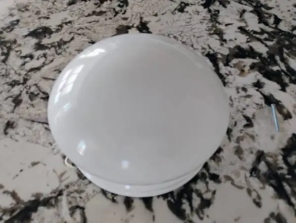 Ceiling Light Fixture - Dome Shape 10 Like New