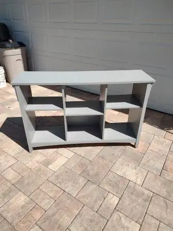 Gray Shelf