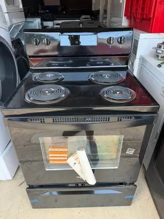 BRAND NEW WHIRLPOOL BLACK COIL TOP STOVE