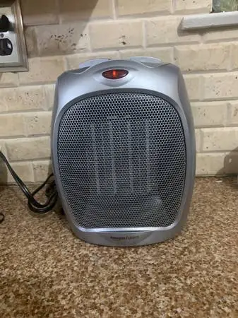 Amazon Basics Small Portable Ceramic Heater