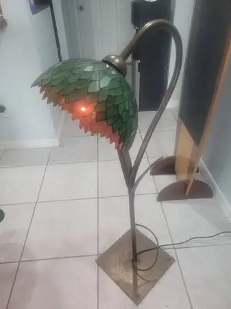 Art Deco-Beautiful floor lamp. Commercial-grade. Powder-coated base.