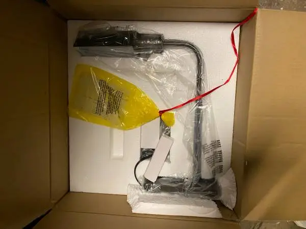 BRAND NEW IN BOX Stunning Restoration Hardware Table Lamp