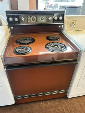 Hotpoint Electric Stove with Microwave Function