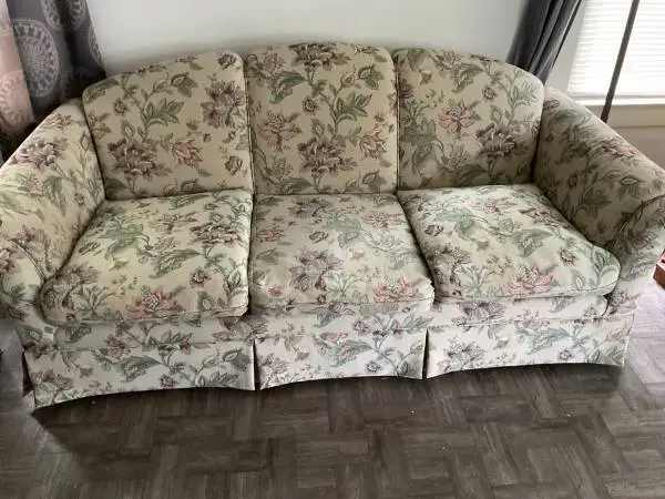 Couch with durable fabric