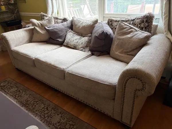 Ashley Signature Sofa and Aviemore Loveseat. Excellent shape