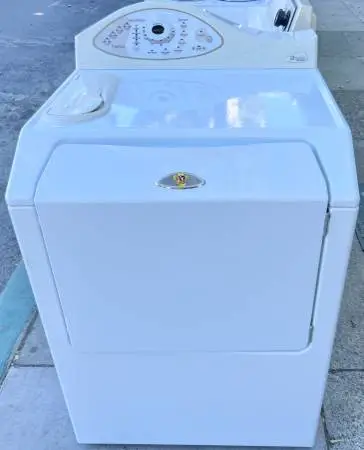 Maytag Neptune Series  MAH5500BWW Front Load Washer White 27 Inch