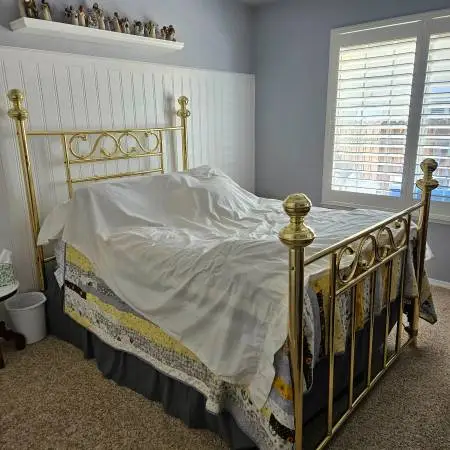 *** Complete Double Size Brass Bed ***