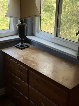 Dresser and lamp