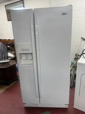 Whirlpool Side-by-Side Refrigerator with Ice & Water Dispenser – Works