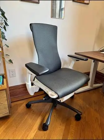 brand new herman miller embody chair