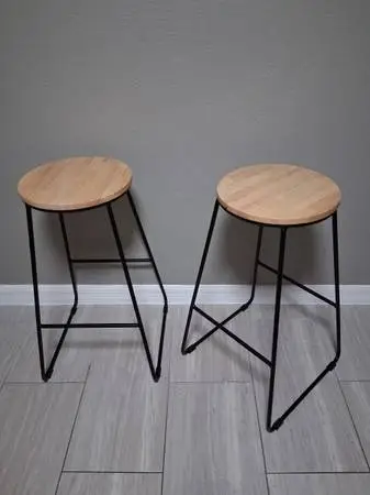2 Oak top Bar Stools