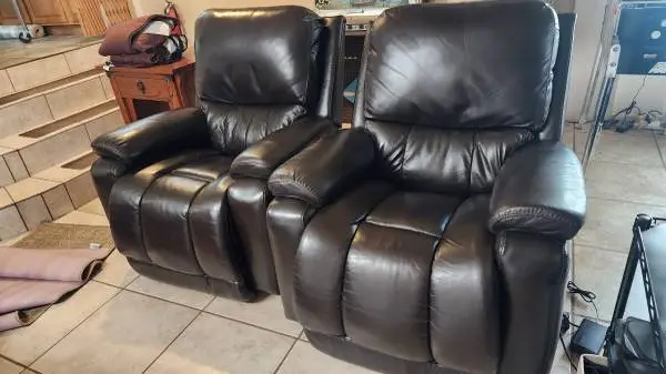 Two Matching LazBoy Leather Power Recliners