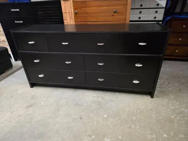 Modern Large Black 7 Drawer Dresser