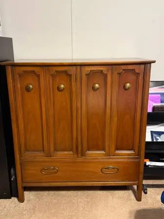 Drexel Gentleman’s Chest