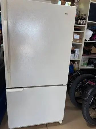 21 inch bottom freezer refrigerator