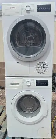 Bosch 300 Series Stacked Washer /Dryer