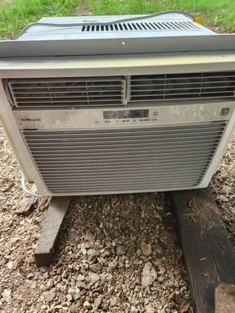 Air conditioner window unit