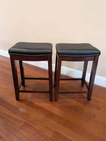 2 - padded Bar Stool Set