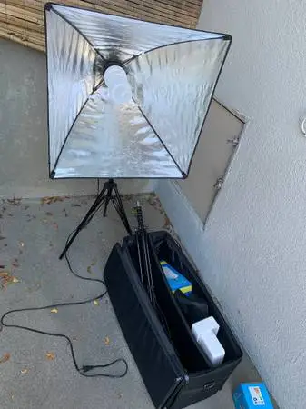 RPS Studio Umbrella Lighting Kit For Sale $40.00