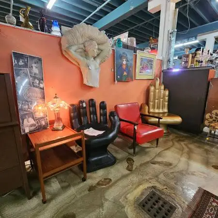 Antiques and Vintage sale