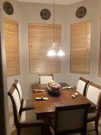 4K new. SOLID wood, HUGE dining table/2 leaf/6 CHRS creme upholstery.