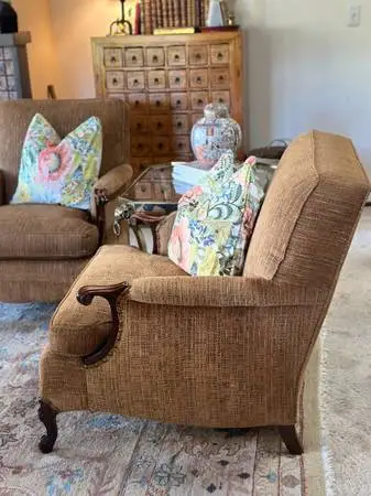 (Pair) Vintage Louis XV–Style Mahogany Bergère Armchairs w/ Cabriole Legs