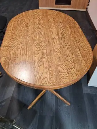 Kitchen table with leaf