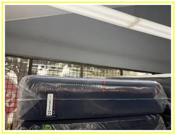Queen Size Sealy Posturepedic Ii Hybrid Mattress & Box Spring Bed Set