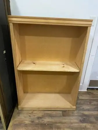 Pine Bookcase with Three Removeable Shelves