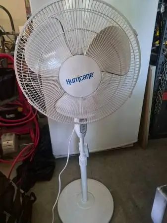 Hurricane 16 Oscillating Stand Fan W/ remote