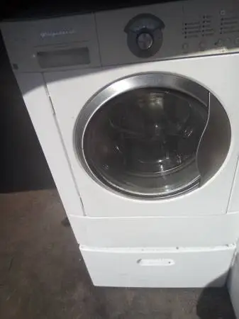 PFront Loader washer good condition call noly
