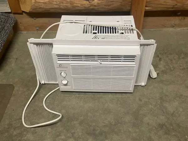 3 window a/c units