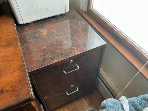 File cabinet