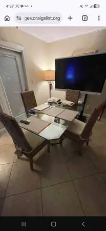 Table with 4 chairs!!