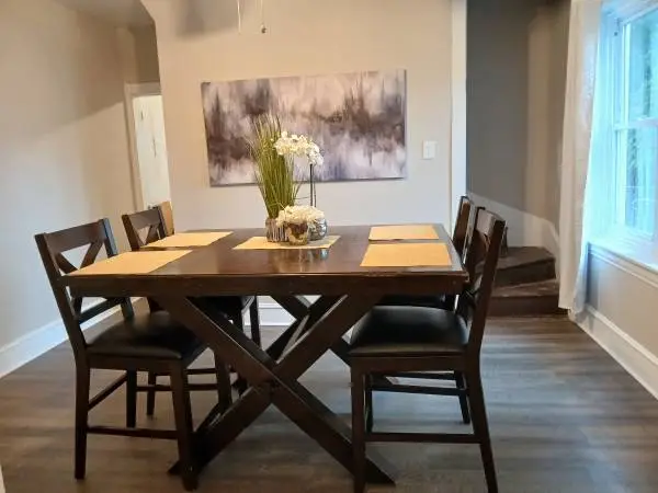 Dining room table
