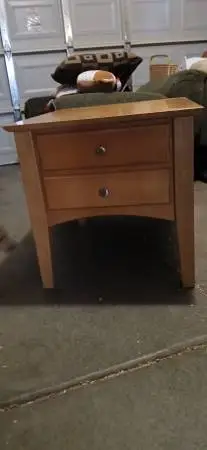 End table