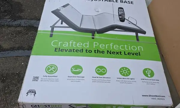 Queen Size Ghostbed Adjustable Base With Massaging Zero & Gravity