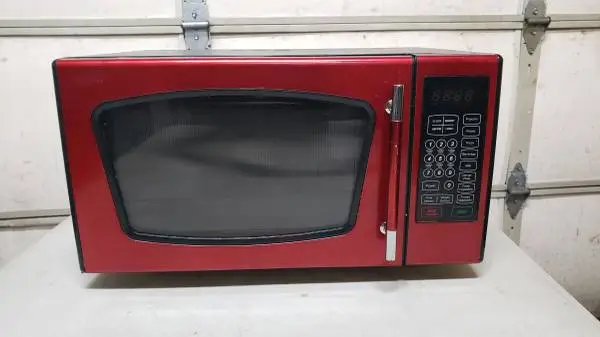 Emerson MW8992RD Microwave Oven