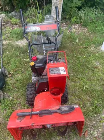 Snow blower