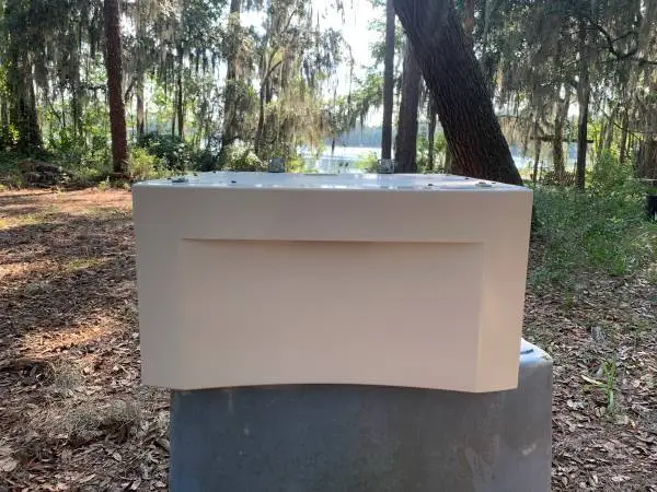 WASHER / DRYER PEDESTAL - NICE CONDITION - DELIVERY AVAILABLE