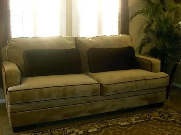Couch / Sofa