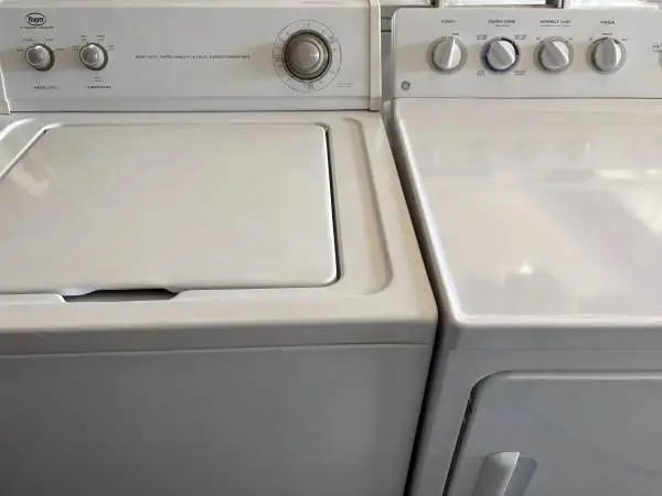 Washer and dryer super capacity very nice.