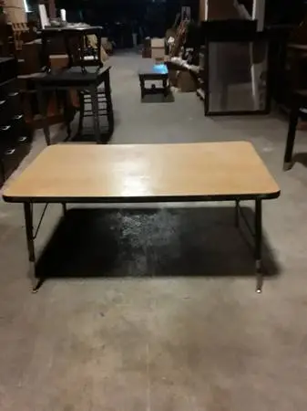 School table - In good condition.