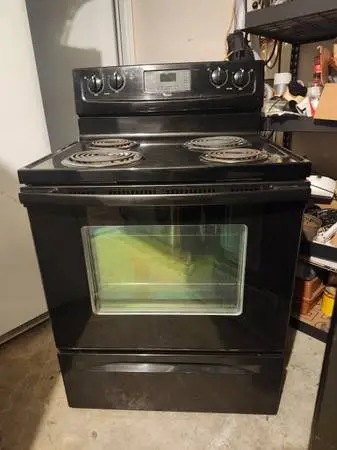 WHIRLPOOL ELECTRIC STOVE