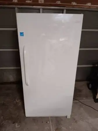 20cf Frigidaire Frost Free Freezer - White