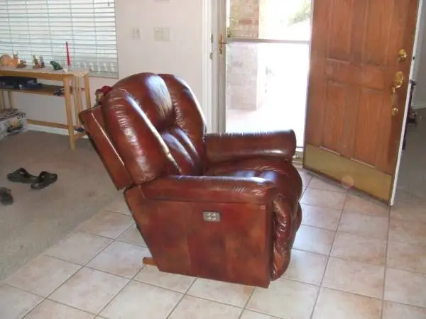 leather recliner rocker