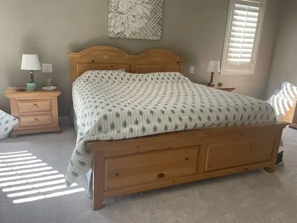 5 piece King size bedroom set