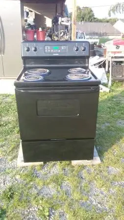 Hotpoint stove