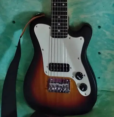 Bundle !!! 3 GUITAR HERO lessons-Ages 6 and Up and a real guitar! WOW!