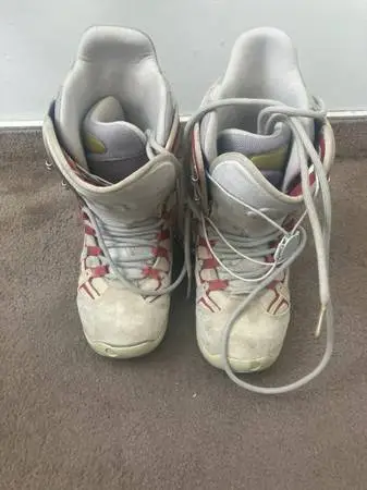Burton Snowboard Boots Woman size 6.5